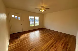 315 W Main St, Midlothian, TX 76065 - Photo 4