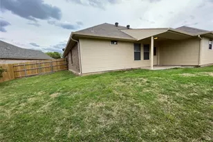 705 Rambling Ct, Granbury, TX 76049 - Photo 16