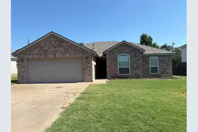 322 Dalhart Drive, Weatherford, TX 76086 - Photo 1