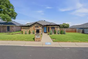 405 Deauville Dr, Fort Worth, TX 76108 - Photo 1