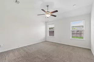 9105 Silver Dollar Dr, Fort Worth, TX 76131 - Photo 18
