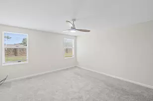 2140 Hacienda Ct, Grand Prairie, TX 75052 - Photo 12