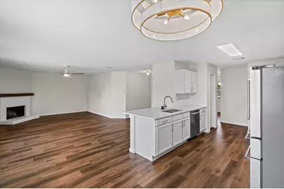 2140 Hacienda Court, Grand Prairie, TX 75052 - Photo 4