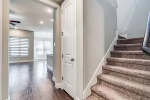 2156 Bailey St, Carrollton, TX 75010 - Photo 4