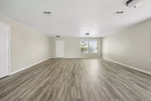 3924 Estrella Ct, Fort Worth, TX 76106 - Photo 8
