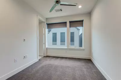 4426 Cabell Drive #1306, Dallas, TX 75204 - Photo 10
