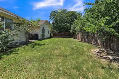 1409 Prentice Street, Arlington, TX 76018 - Photo 24