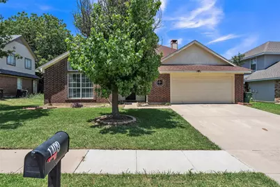 1409 Prentice Street, Arlington, TX 76018 - Photo 2