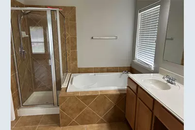 2717 Foxpoint Trail, Arlington, TX 76017 - Photo 10