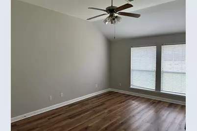 2717 Foxpoint Trail, Arlington, TX 76017 - Photo 8