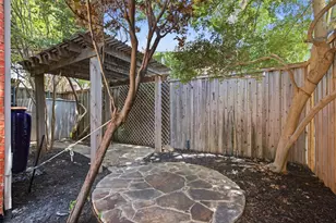 14584 Blueberry Ct, Addison, TX 75001 - Photo 34