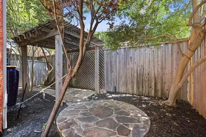 14584 Blueberry Court, Addison, TX 75001 - Photo 34