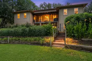 6710 Westover Dr, Granbury, TX 76049 - Photo 2