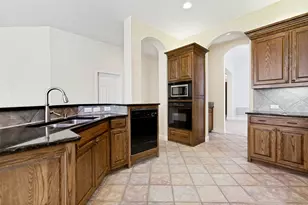 709 Pelican Hills Dr, Fairview, TX 75069 - Photo 8
