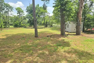 404 W Hillcrest St, Keene, TX 76059 - Photo 20