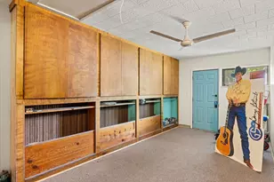 575 N Charlotte Ave, Stephenville, TX 76401 - Photo 12
