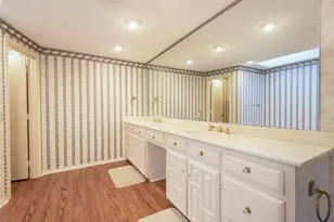 10319 Cimmaron Trail, Dallas, TX 75243 - Photo 24