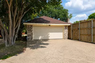 604 S Briarcrest Dr, Richardson, TX 75081 - Photo 38