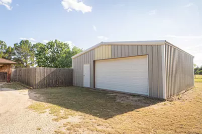 1067 Todd Trail, Abilene, TX 79602 - Photo 4