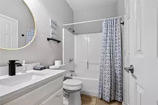 7214 Summit Parc Dr, Dallas, TX 75249 - Photo 22