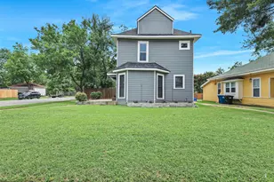 1200 W Walker St, Denison, TX 75020 - Photo 4