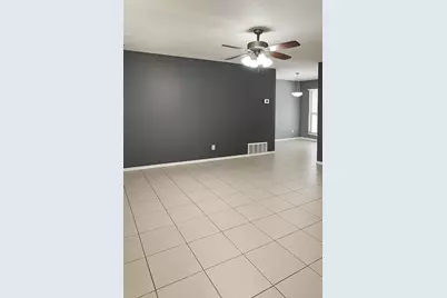 202 Modene Avenue, Waxahachie, TX 75165 - Photo 8