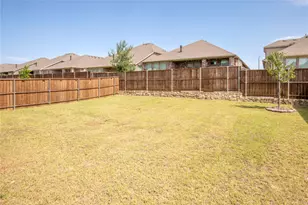 1217 Rosebay Dr, Justin, TX 76247 - Photo 30