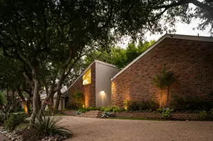 6918 Chevy Chase Ave, Dallas, TX 75225 - Photo 2