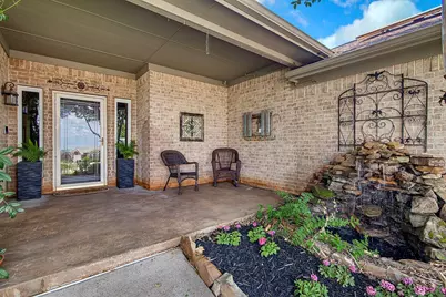 800 Joshua Drive, Burleson, TX 76028 - Photo 2