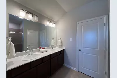 225 Lemley Drive, Fort Worth, TX 76131 - Photo 10