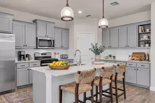 1016 Kirkham Wy, Fort Worth, TX 76247 - Photo 2