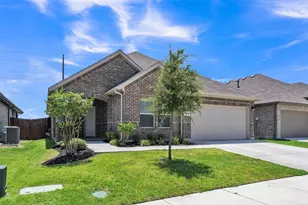 1016 Kirkham Wy, Fort Worth, TX 76247 - Photo 38