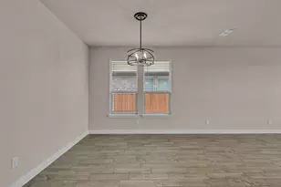 1016 Kirkham Wy, Fort Worth, TX 76247 - Photo 12