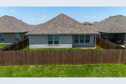 1016 Kirkham Way, Fort Worth, TX 76247 - Photo 32