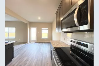 1702 Sandalwood Way, Princeton, TX 75407 - Photo 4