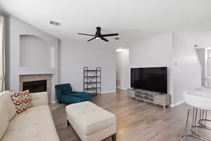 2344 Magnolia Dr, Little Elm, TX 75068 - Photo 8