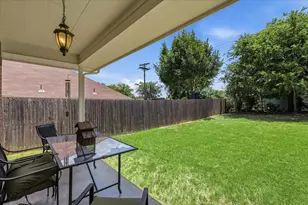 121 S Bluebonnet Cir, Justin, TX 76247 - Photo 32
