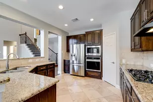 601 Coralberry Dr, McKinney, TX 75072 - Photo 12