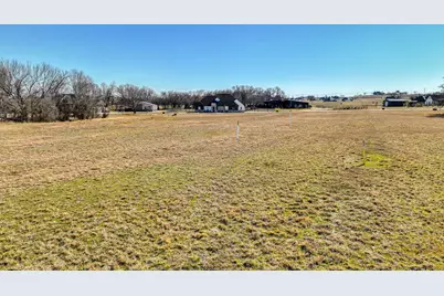 1136 Paradise Parkway, Poolville, TX 76487 - Photo 8