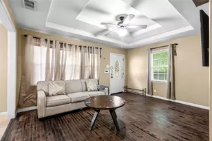 4427 Baldwin St, Dallas, TX 75210 - Photo 4