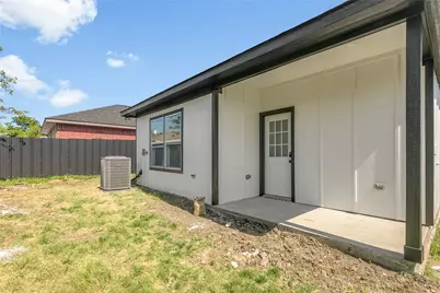 9704 Valley Mills Lane, Dallas, TX 75227 - Photo 26