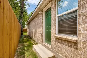 3327 Garden Ln, Dallas, TX 75215 - Photo 24