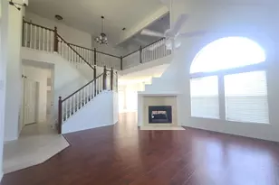2217 Sky Harbor Dr, Plano, TX 75025 - Photo 2