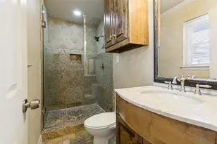701 Brentwood Ln, Richardson, TX 75080 - Photo 14