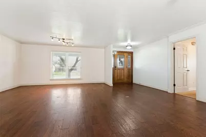 701 Brentwood Lane, Richardson, TX 75080 - Photo 6