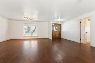 701 Brentwood Ln, Richardson, TX 75080 - Photo 6