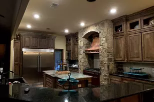 9700 Lark Ln, Fort Worth, TX 76179 - Photo 6