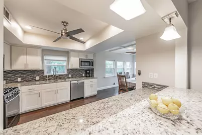 2517 Country Place, Carrollton, TX 75006 - Photo 8