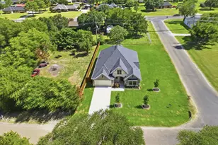 1202 Azalea Ln, Waxahachie, TX 75165 - Photo 34