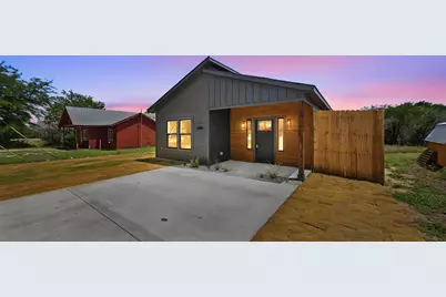 2506 Hercules Court, Granbury, TX 76048 - Photo 1